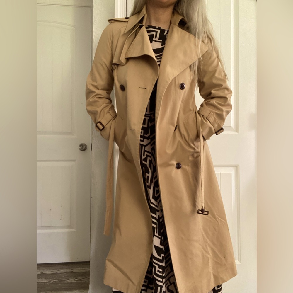 Vintage Etianne Aigner Trench coat, khaki, size 10